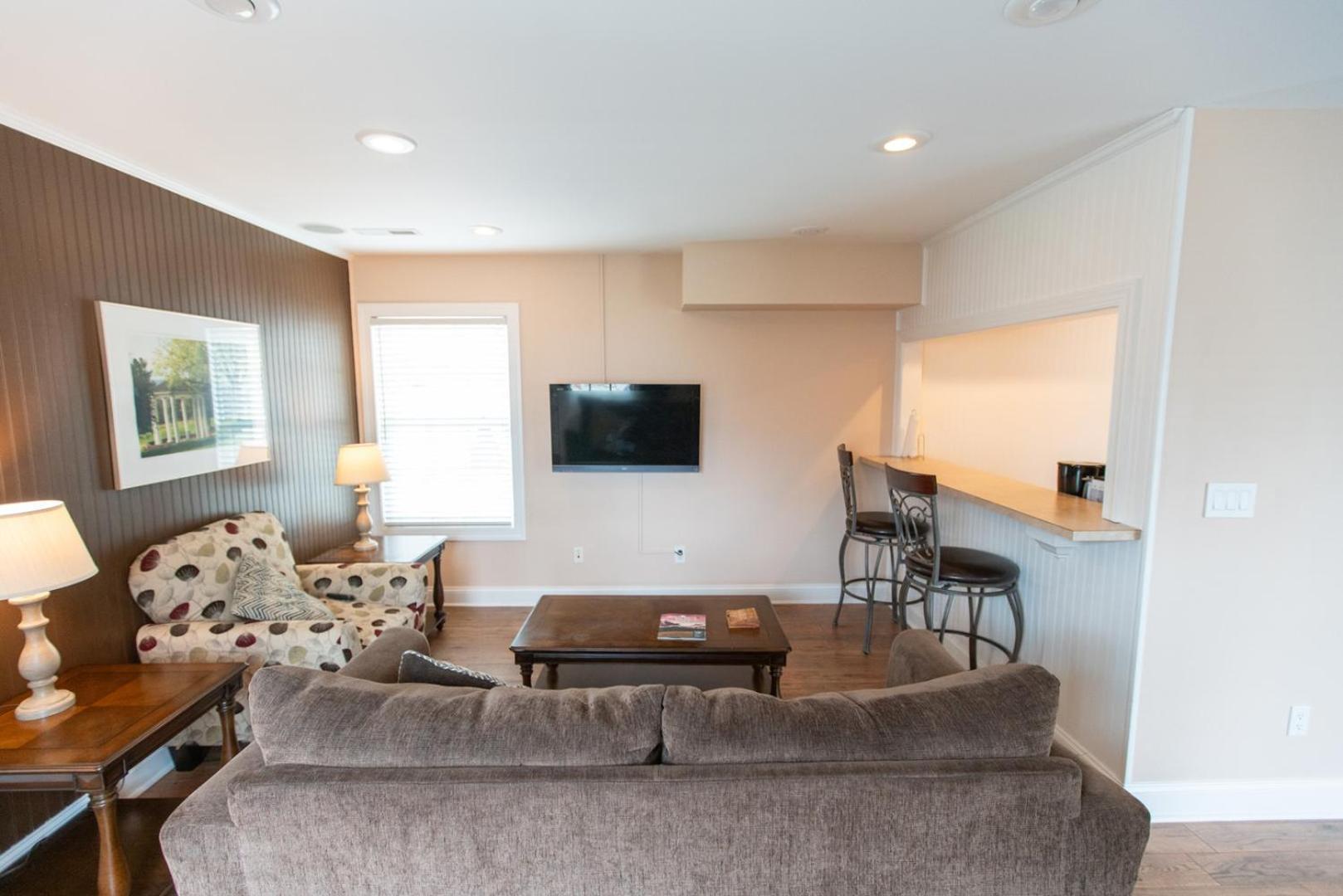 Howard's Creek Aparthotel